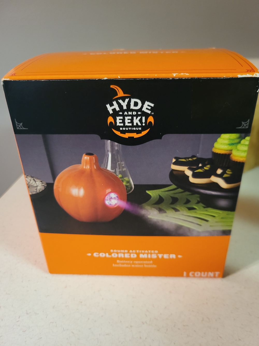 Halloween Pumpkin Colored Mister Sound Activated Spooky Mist Hyde & EEK. NEW